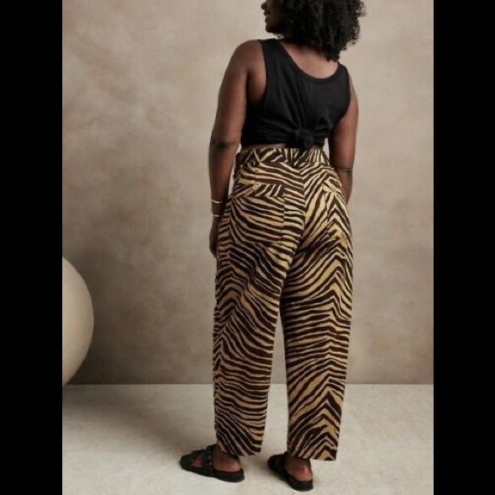 Zebra Barrel Pant